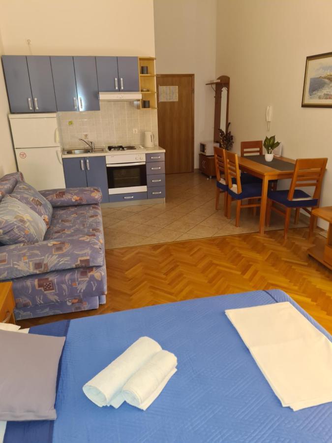 Apartmani Katarina Makarska Exterior foto