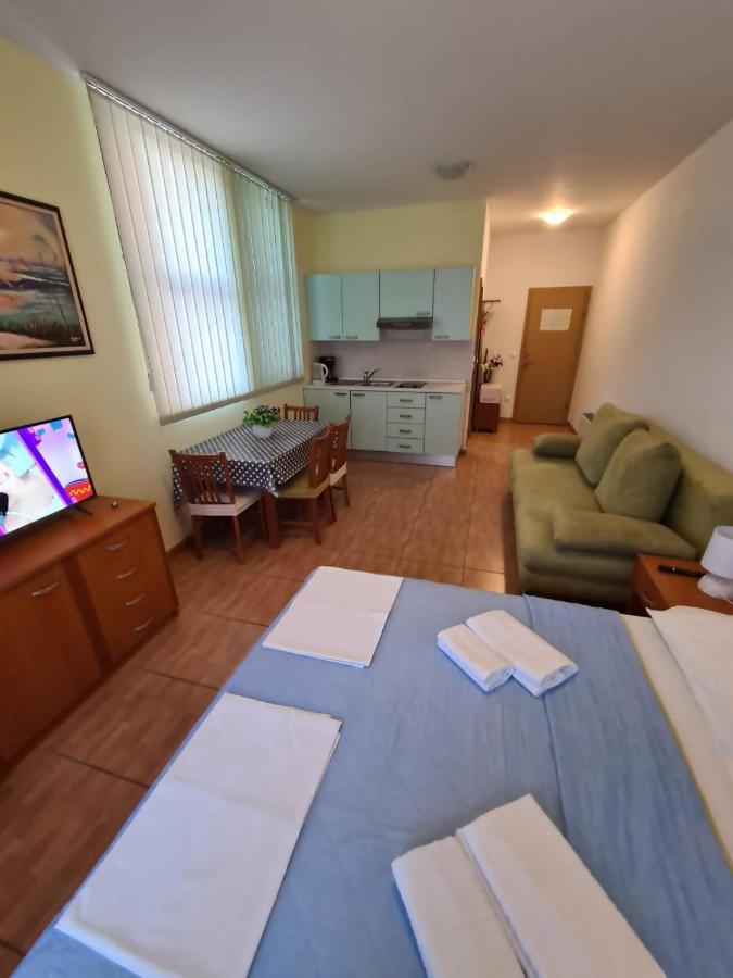 Apartmani Katarina Makarska Quarto foto