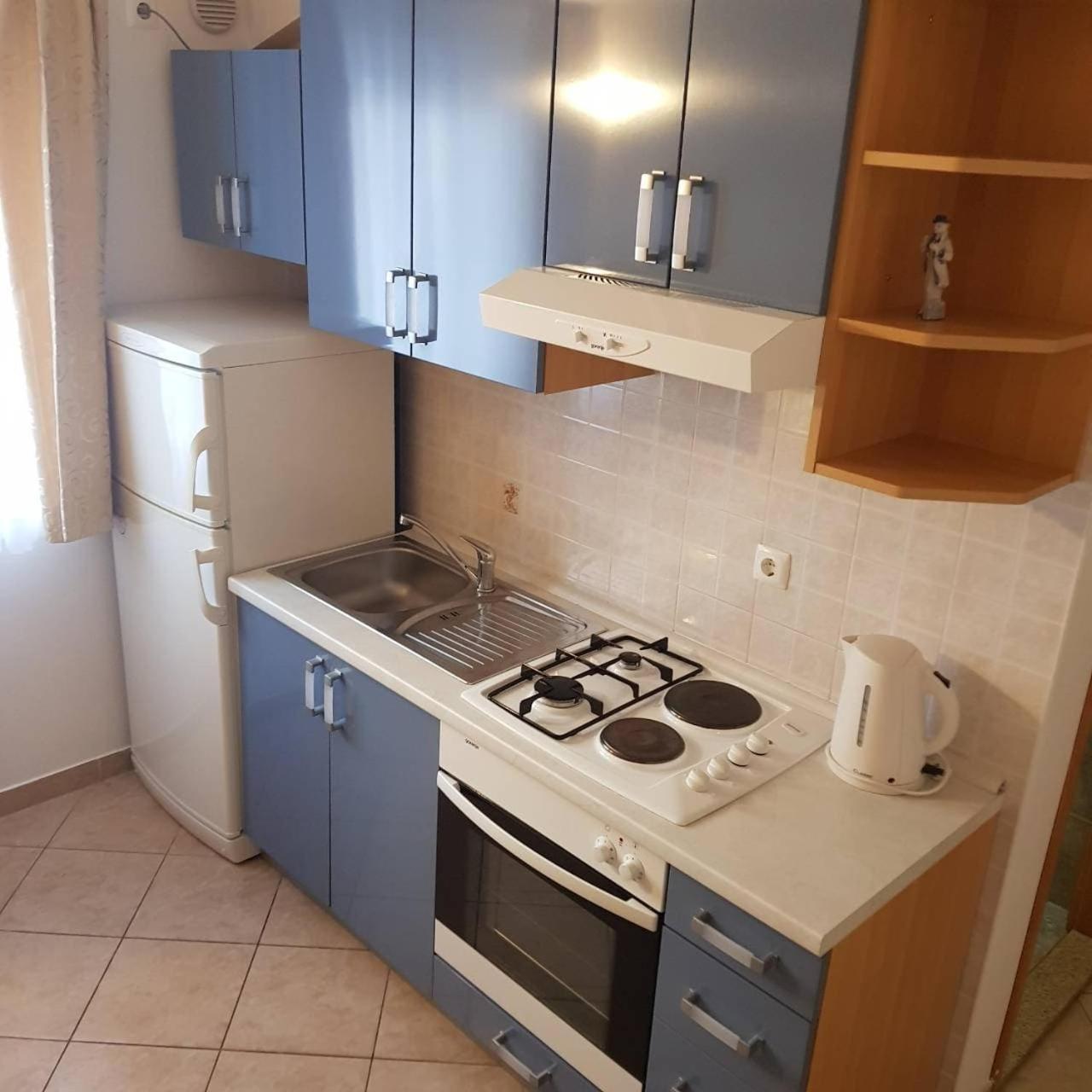 Apartmani Katarina Makarska Quarto foto